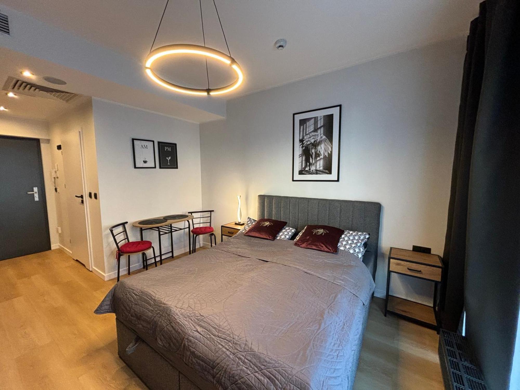 Totu Today-Plac Wolnosci 6 Apartamenty, Faktura Vat, Self Check-In Познань Экстерьер фото